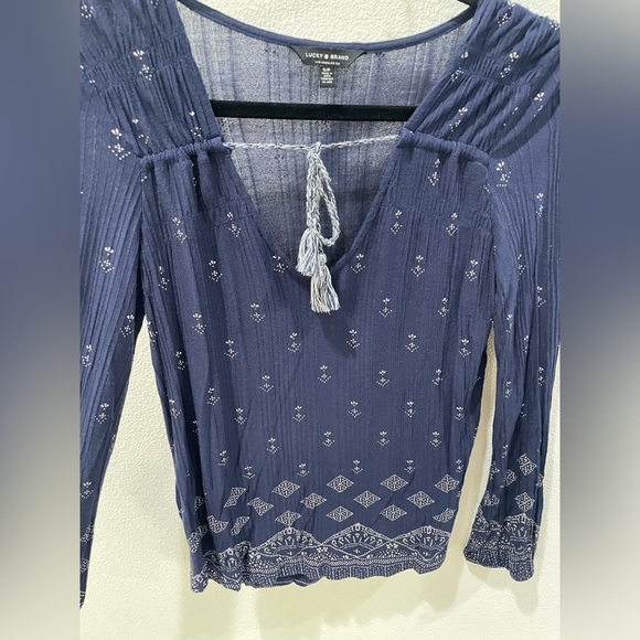 Lucky Brand Navy Blue Boho Hippie Peasant Blouse Tassel Tie Front Small - Picture 7 of 11